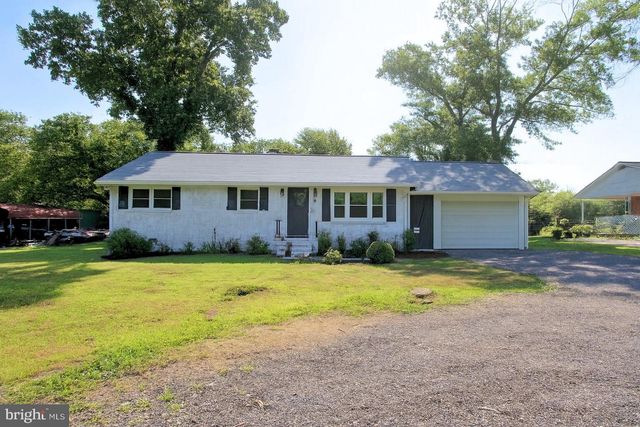 822 FORBES ST, Fredericksburg, VA 22405