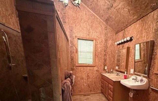 0 Pitts Gap Mtn Road, Pikeville, TN 37367