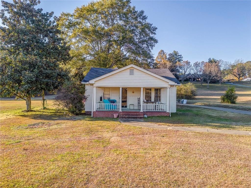 153 Yale NE Road, Rome, GA 30161
