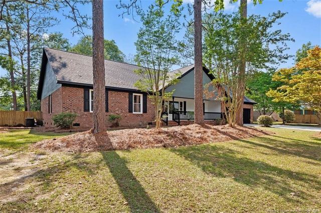 2382 Dunwoody Drive, Fayetteville, NC 28306
