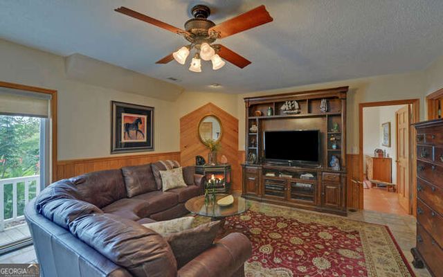 1130 Buckeye Lane, Hiawassee, GA 30546