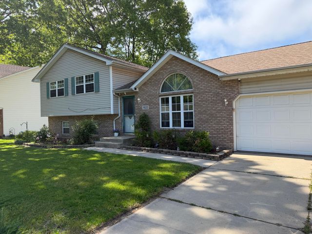 1622 Port Cove Drive, Chesterton, IN 46304