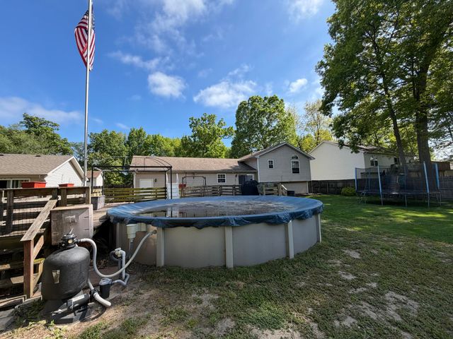 1622 Port Cove Drive, Chesterton, IN 46304