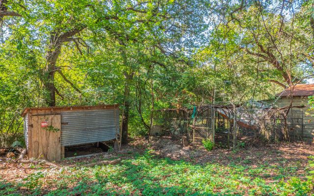 574 Oaklawn DR, Rockdale, TX 76567