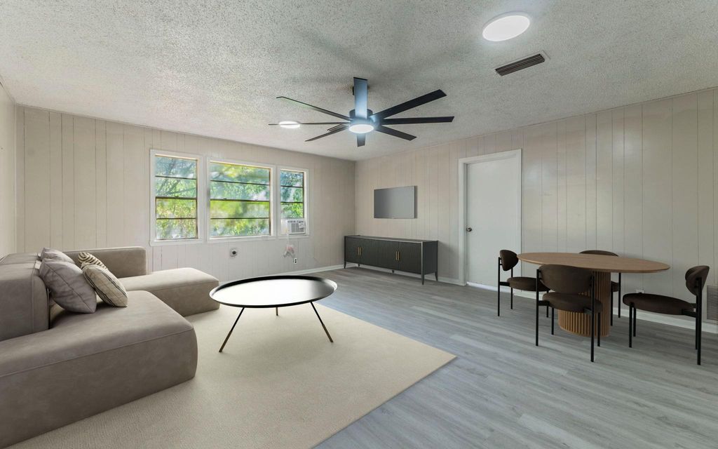 574 Oaklawn DR, Rockdale, TX 76567