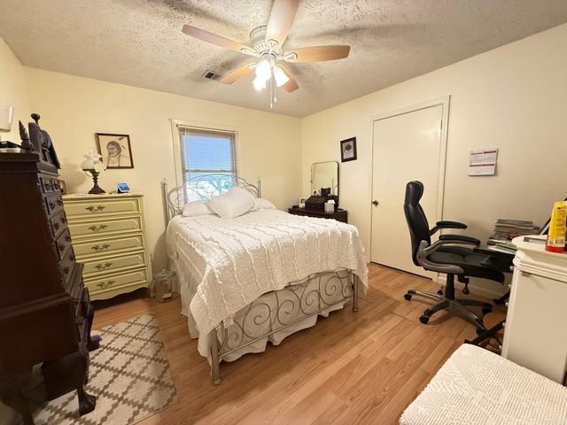 715 Jason Street, Clinton, AR 72031