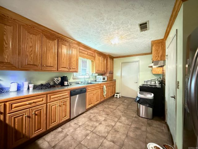 715 Jason Street, Clinton, AR 72031