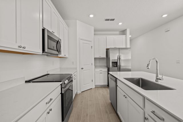 65 Eustis Pt, St Augustine, FL 32084