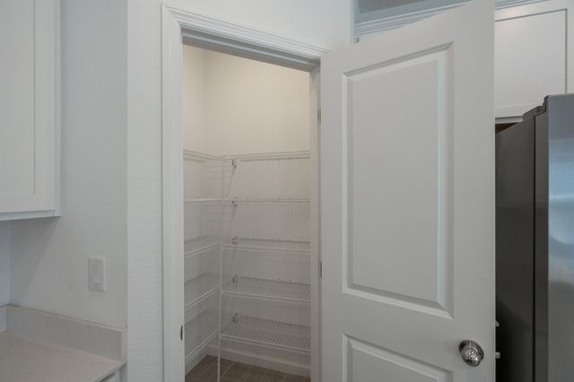 65 Eustis Pt, St Augustine, FL 32084