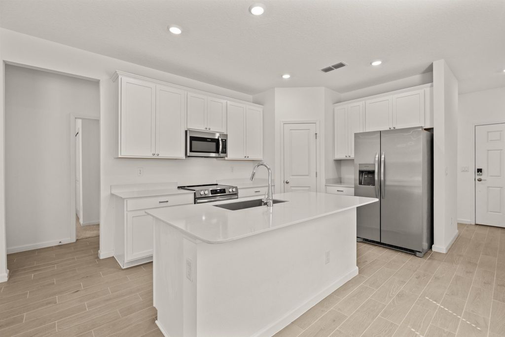 65 Eustis Pt, St Augustine, FL 32084