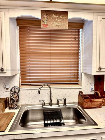 3500 Harrison St 7, Hollywood, FL 33021