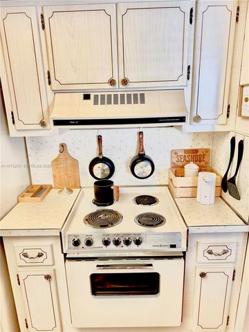 3500 Harrison St 7, Hollywood, FL 33021