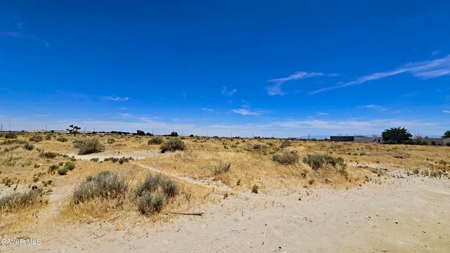 4th St West Vicinity Ave F8, Lancaster, CA 93534