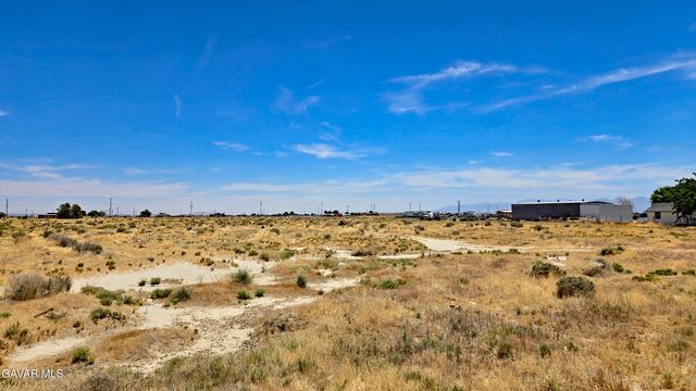 4th St West Vicinity Ave F8, Lancaster, CA 93534