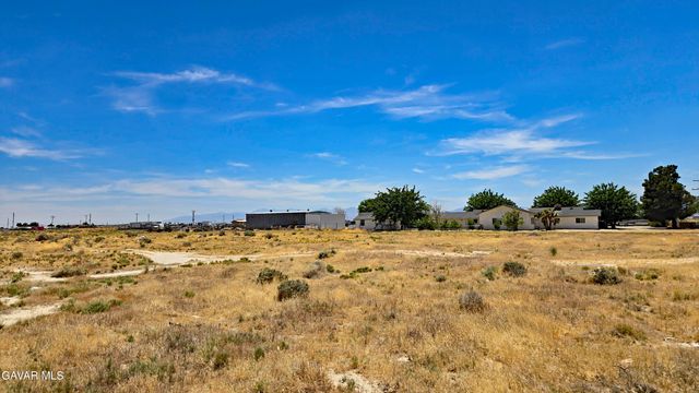 4th St West Vicinity Ave F8, Lancaster, CA 93534