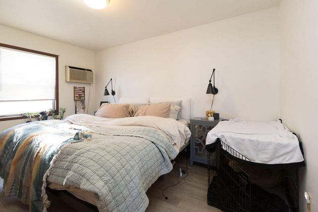 677 W 3rd AVENUE, Oshkosh, WI 54902