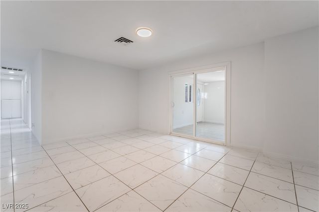 5317 Lytton Avenue, Las Vegas, NV 89146