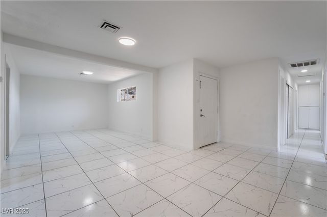 5317 Lytton Avenue, Las Vegas, NV 89146