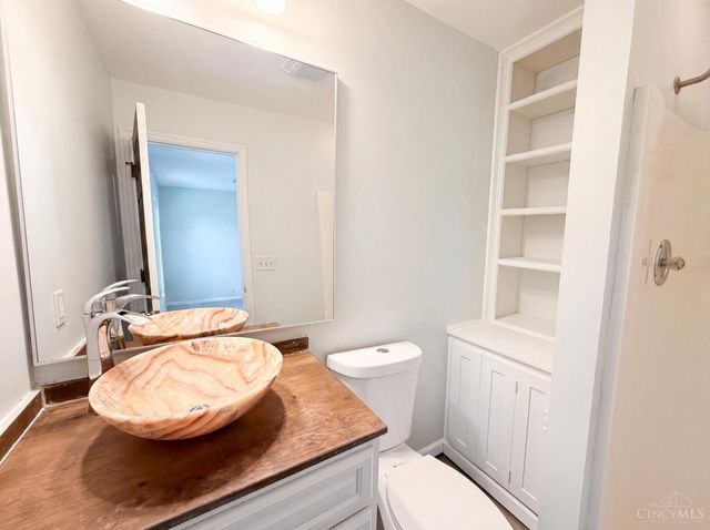 2 Tidewater Trace, Union Twp, OH 45103