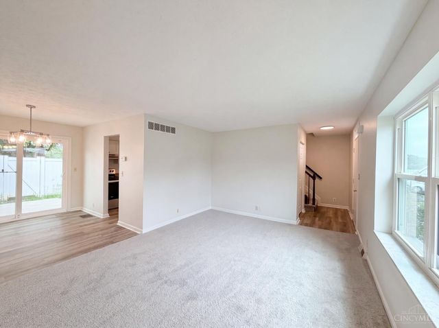 2 Tidewater Trace, Union Twp, OH 45103