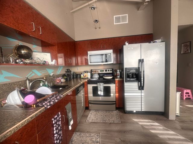 610 Central Avenue SW APT 4H, Albuquerque, NM 87102