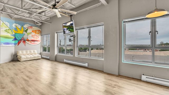 610 Central Avenue SW APT 4H, Albuquerque, NM 87102