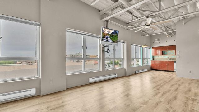 610 Central Avenue SW APT 4H, Albuquerque, NM 87102