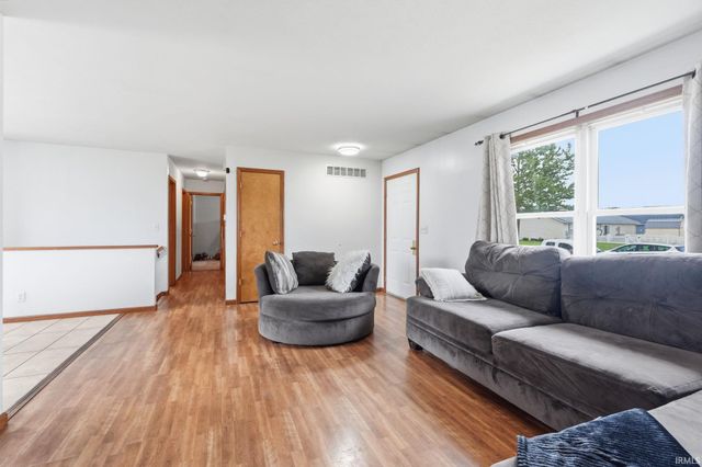 1108 HARVEST Drive, Goshen, IN 46526