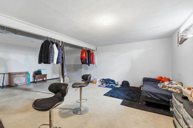 1108 HARVEST Drive, Goshen, IN 46526
