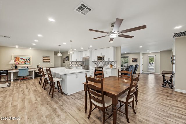 12548 W PINETOP Drive, Sun City West, AZ 85375