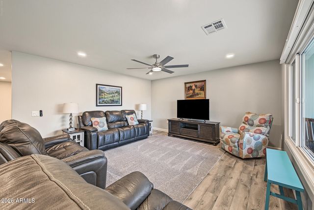 12548 W PINETOP Drive, Sun City West, AZ 85375