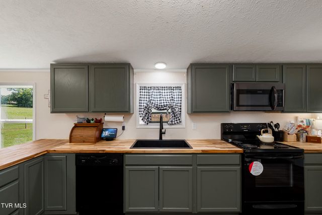 447 Sand Valley Road, Jonesborough, TN 37659
