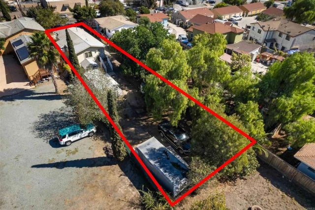 207 Cottonwood Road, San Ysidro, CA 92173