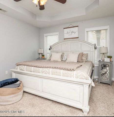 205 Chestwood Drive, Hubert, NC 28539