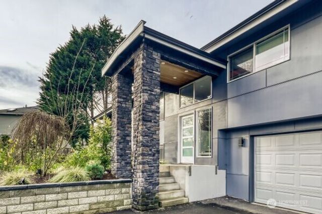 17606 Larch Way, Lynnwood, WA 98037