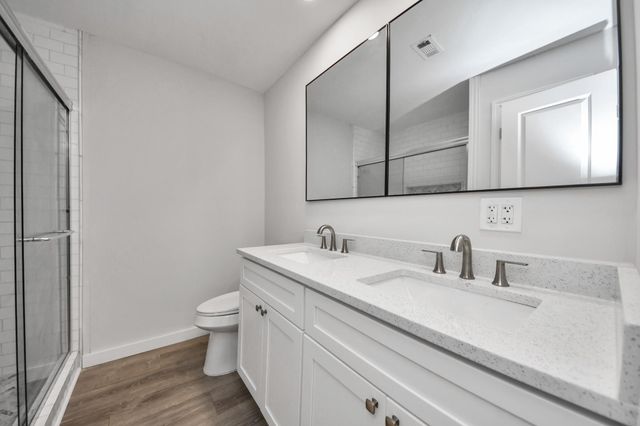 302 County Park Drive, League City, TX 77573