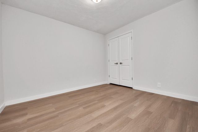 302 County Park Drive, League City, TX 77573