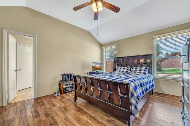 4402 Leyland Drive, Pearland, TX 77584