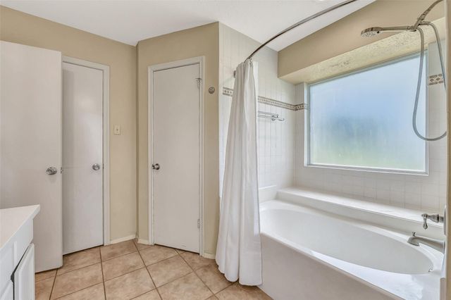 4402 Leyland Drive, Pearland, TX 77584