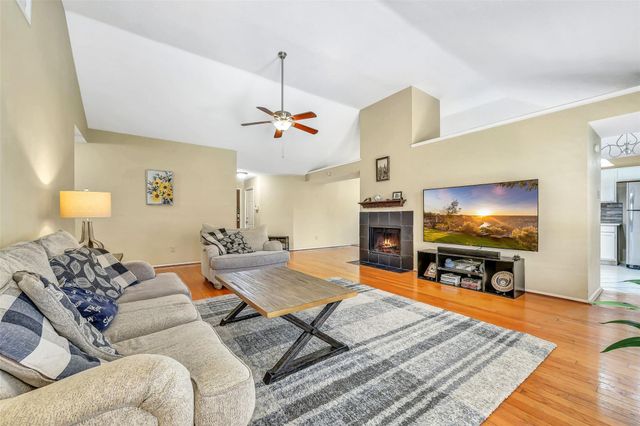 4402 Leyland Drive, Pearland, TX 77584