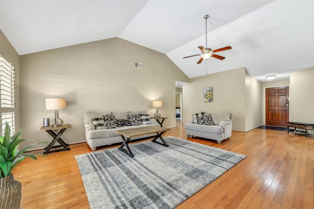 4402 Leyland Drive, Pearland, TX 77584