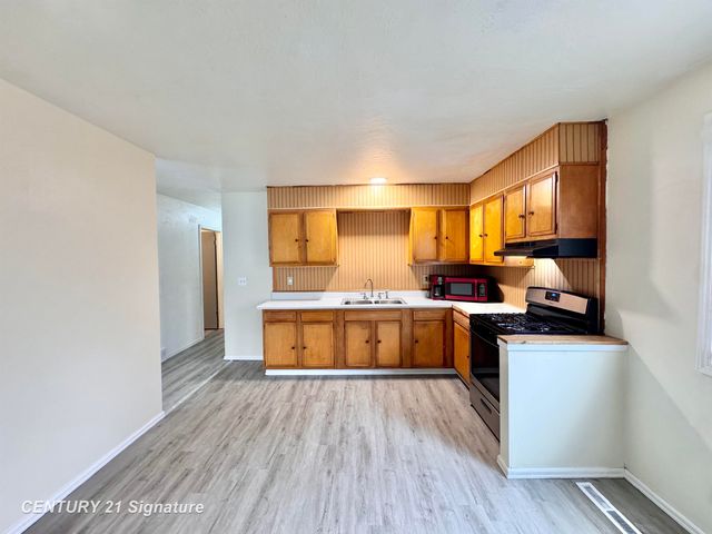 3910 Peach Street, Bridgeport Twp, MI 48601