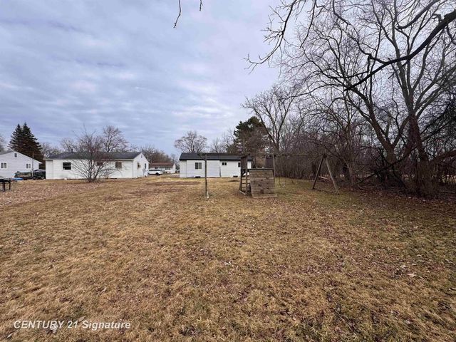 3910 Peach Street, Bridgeport Twp, MI 48601