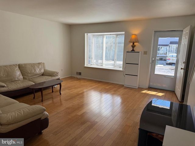 98 WILLIAM PATTERSON CT, Princeton, NJ 08540