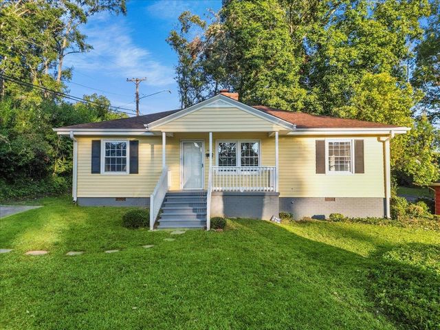 135 Overbrook Circle, Spartanburg, SC 29306