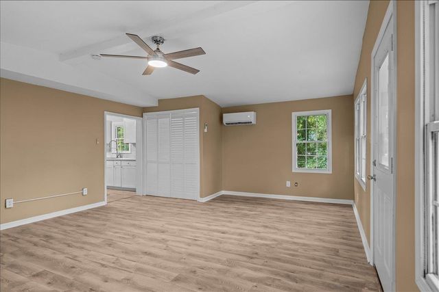 135 Overbrook Circle, Spartanburg, SC 29306