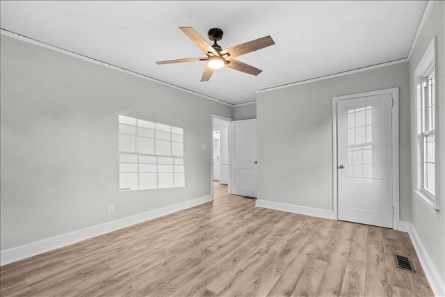 135 Overbrook Circle, Spartanburg, SC 29306