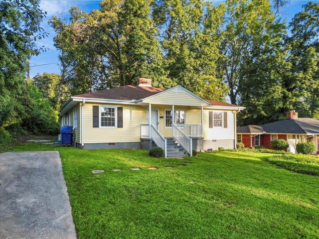 135 Overbrook Circle, Spartanburg, SC 29306