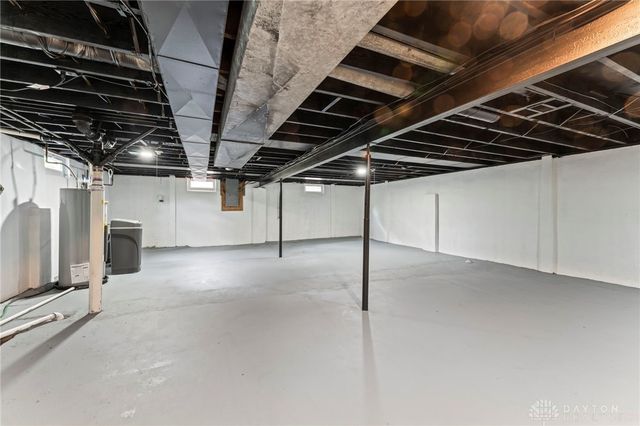 1746 Grange Hall Road, Beavercreek, OH 45432