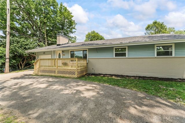 1746 Grange Hall Road, Beavercreek, OH 45432